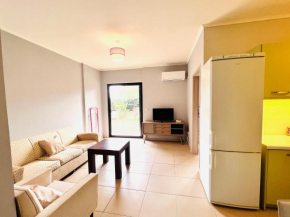 Maos Home airport free shuttle